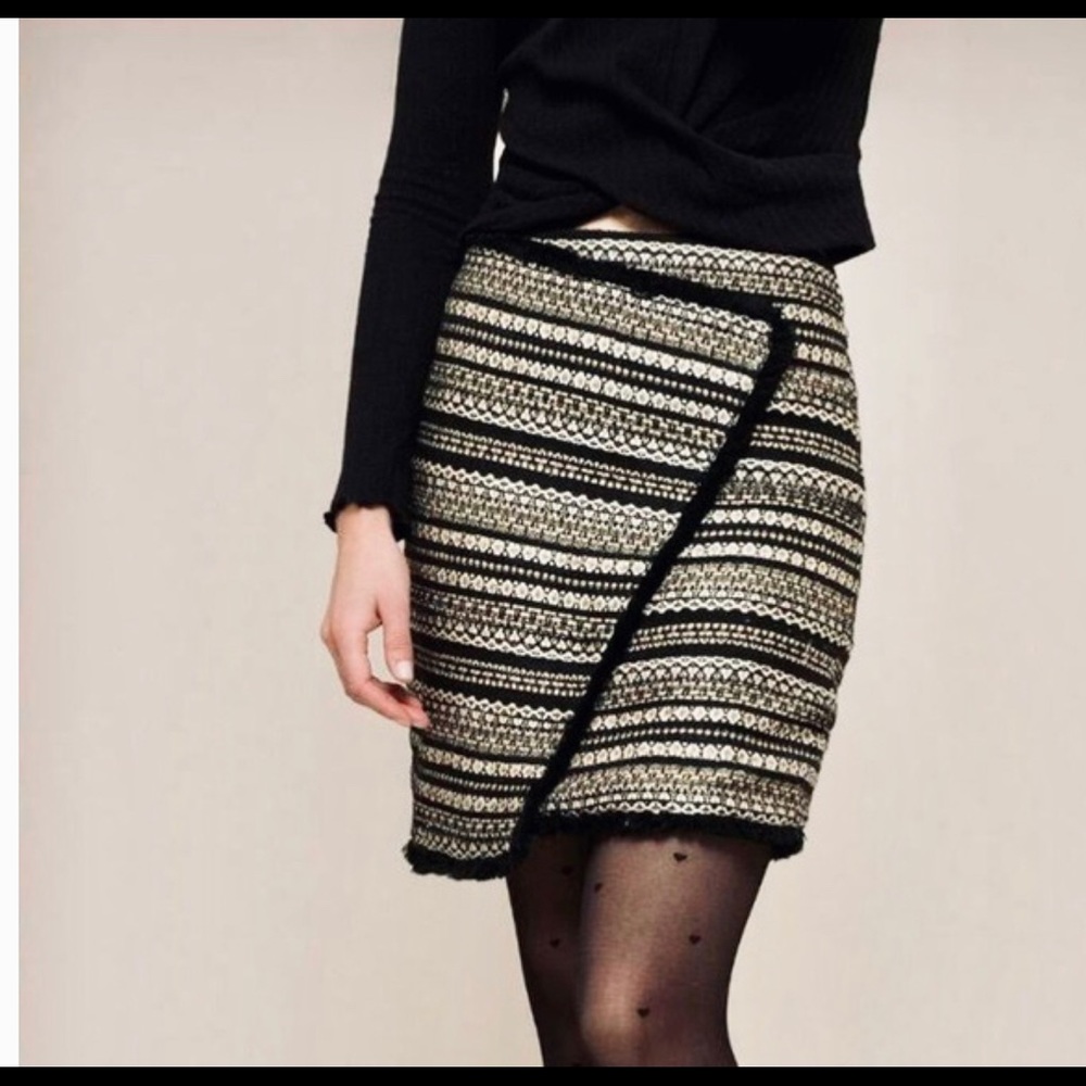 Moon river skirt